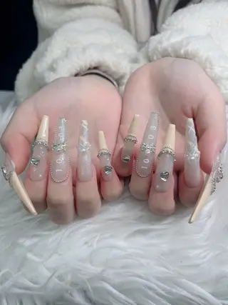 ネイル Nie Nail Hinatachanのネイルデザイン