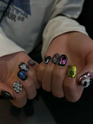 ネイル Yuni.所属・sakae yurinaのネイルデザイン