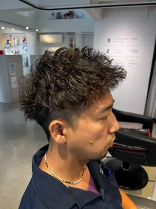 ショート パーマ メンズ lumier juriaのヘアスタイル