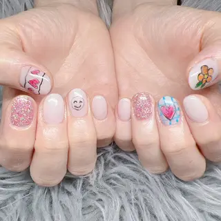 ネイル 個室ネイルサロンDolly  Girl〜ドーリーガール〜所属・DollyGirl KYOKOのネイルデザイン