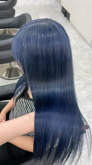 カラー 🌛ハイトーン/ ブロンド🩶MANAのヘアスタイル