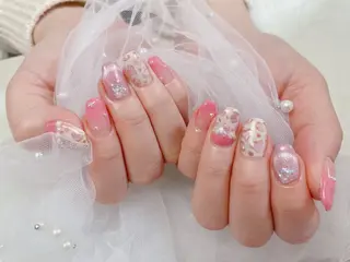 ネイル ネイルサロンエクラ 🫧Shizukaのネイルデザイン