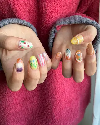 ネイル shiki_nail 🪐のネイルデザイン