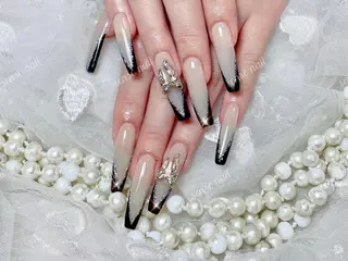 ネイル Yukiko 🌙のネイルデザイン