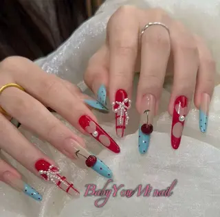 ネイル 相沢 さやかのネイルデザイン