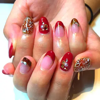 ネイル アンドルーチェ スクールの眉毛・アイブロウイメージ