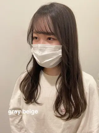 ロング カラー merc.🌿💚 八幡真衣のヘアスタイル