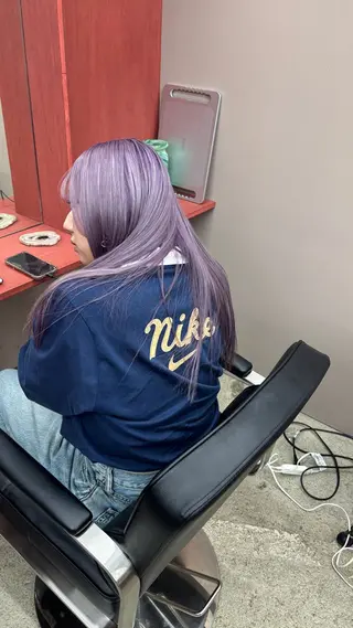 カラー HIBIKI / ブリーチモデルのヘアスタイル