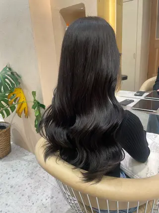 ロング Kanami/韓国風 /艶カラーのヘアスタイル