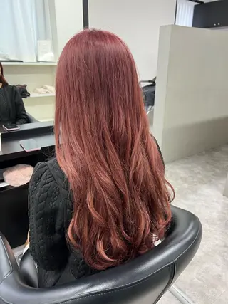 ロング カラー LOBY所属・LOBY トモヤのヘアスタイル