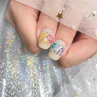 ネイル Nail Salon & MORE.のネイルデザイン