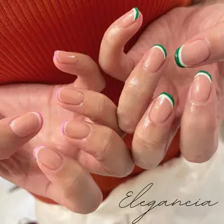 カラー ネイル Elegancia. Hiromiのネイルデザイン