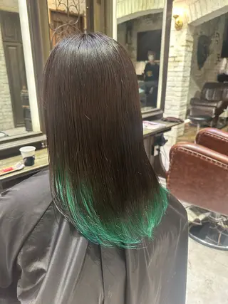 ミディアム 新井 拓海のヘアスタイル