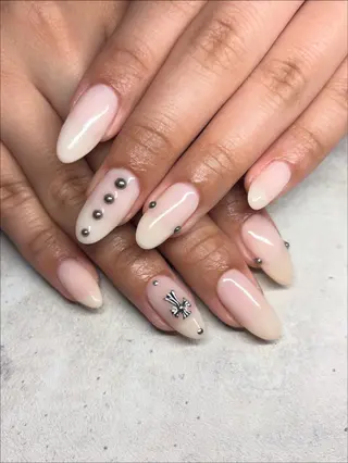 ネイル HAL’s Nail Lab所属・HAL はるのネイルデザイン