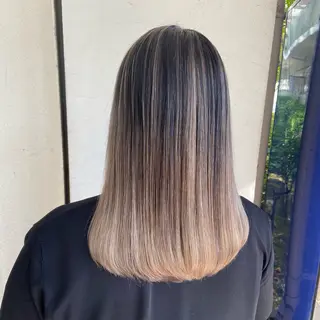 セミロング カラー 髪質改善/ストレート /透明感/西川奈穂のヘアスタイル