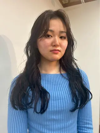 ロング パーマ 安達 咲のマツエク・マツパデザイン