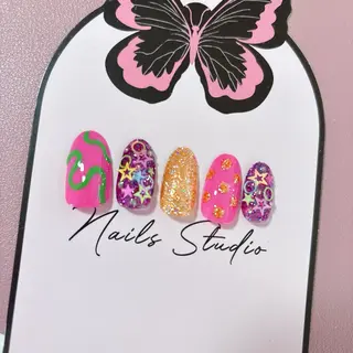 ネイル MignonReve所属・MignonReve 🎀Sayaのネイルデザイン