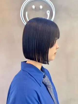 ショート センターパート /ニュアンスパーマのヘアスタイル