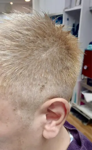 ショート メンズ smash所属・佐 藤のヘアスタイル