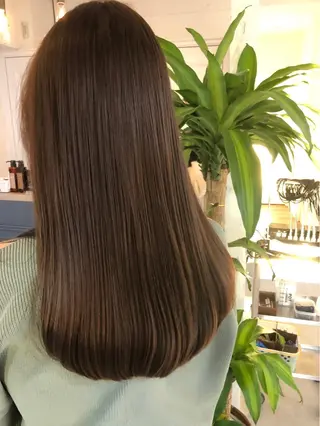 ロング 空 龍之介　カラー 特化/髪質改善/韓国のヘアスタイル