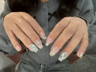 ネイル LAVISH nail salonのネイルデザイン
