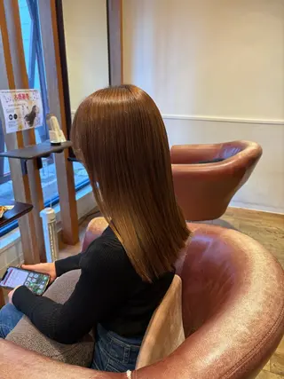 ロング カラー 山本 あやめ子のヘアスタイル