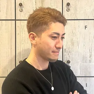 カラー メンズ カラー/韓国レイヤー /ブリーチ/hinaのヘアスタイル