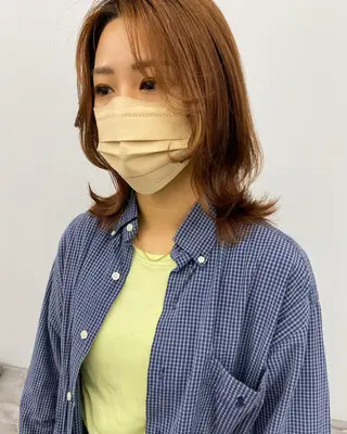 ミディアム カラー 寒河江 友花のヘアスタイル