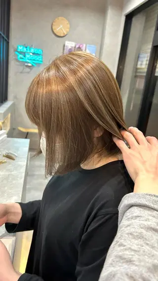 ミディアム カラー mood tatemachiのヘアスタイル