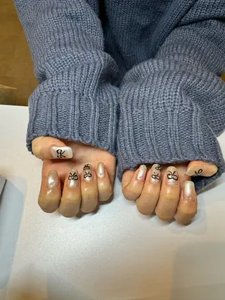 ネイル 濱岡 咲のネイルデザイン