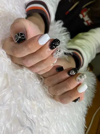 ネイル n o q r m. n a c h iのネイルデザイン