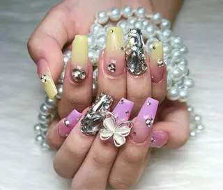 ネイル 中野 REIのネイルデザイン