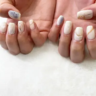 ネイル Laki nailのネイルデザイン