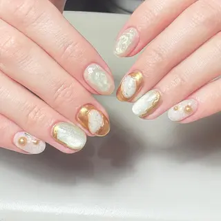 ネイル AngelChris ビューティーサロンのネイルデザイン