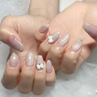 ネイル 🎀藤沢ガーリーネイ ル/長さ出し🎀のネイルデザイン