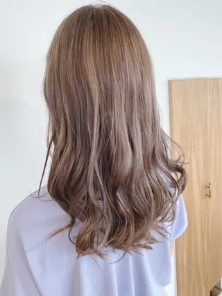 セミロング カラー Ate by little所属・青木 梢のヘアスタイル