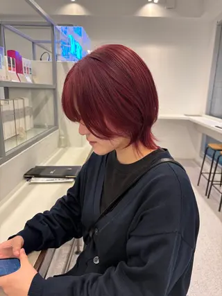 カラー THE SKY所属・中 海斗のヘアスタイル