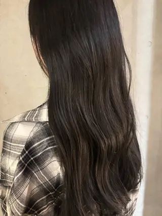 カラー 八巻星理夏 モデルさん募集中のヘアスタイル