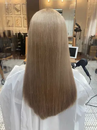 ロング たかはし みさきのヘアスタイル