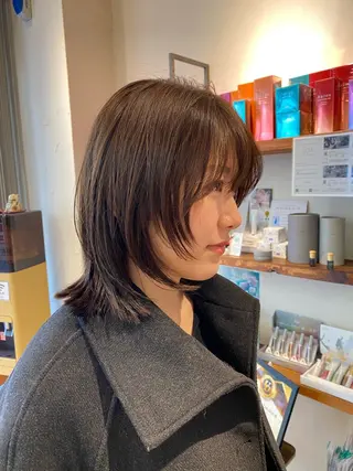 ミディアム カラー ナチュラルヘア🫧 ナナミのヘアスタイル