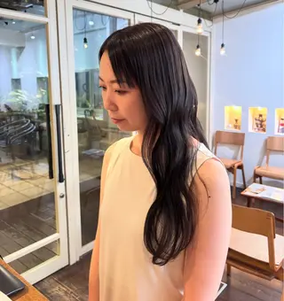 ロング カラー くいた あやなのヘアスタイル