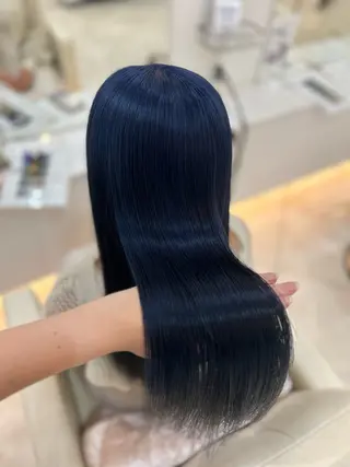 ロング カラー 江藤 舞美のヘアスタイル