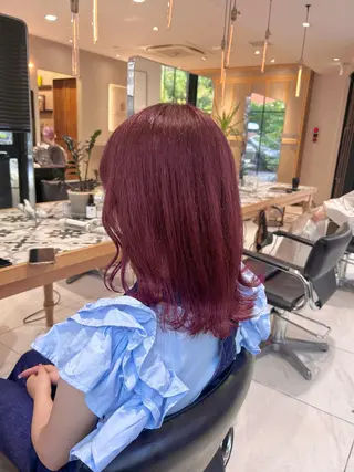 ロング カラー ハイレイヤー/ウルフ 吉田ジョウのヘアスタイル