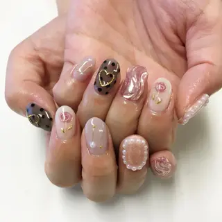 ネイル SHINE NAILのネイルデザイン