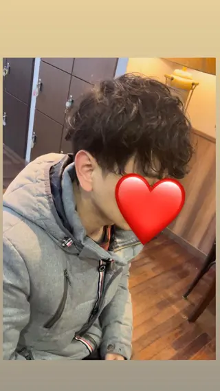 ショート パーマ メンズ 福見 美保のヘアスタイル