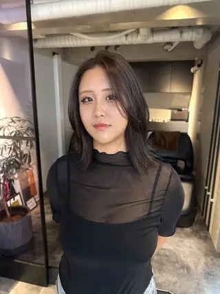 ミディアム カラー aco ohnoのヘアスタイル