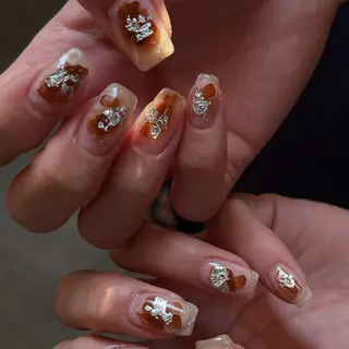 ネイル repos 金山ネイルサロンのネイルデザイン