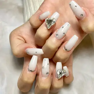 ネイル Reflection marikoのネイルデザイン