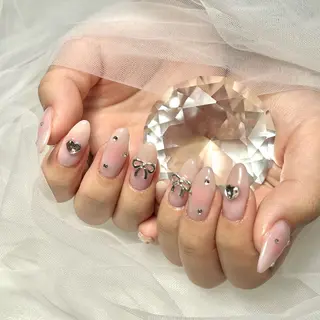 ネイル EmaNail 奈良橿原店所属・EmaNail 🧸Momokaのネイルデザイン