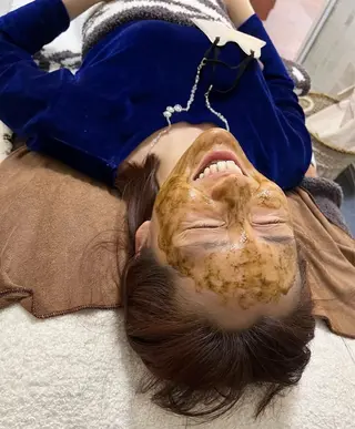 美容鍼灸サロン mahoroba院長のエステ・リラクイメージ